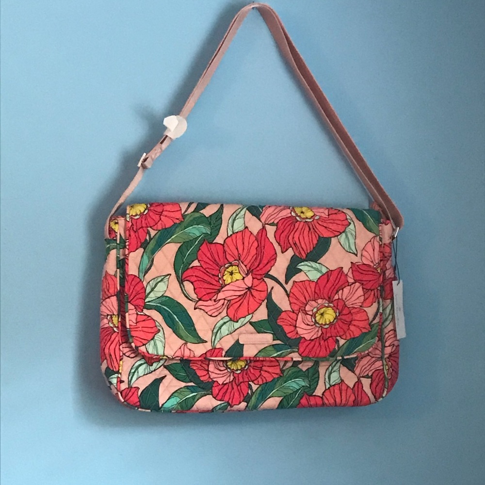 Vera Bradly Messenger bag
